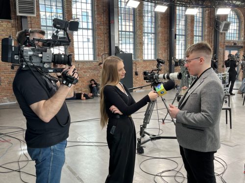 2025-03-19-Autentyczni-nagranie-7-i-8-133 Wojciech Gibała. Pytania, które nie przyspieszają