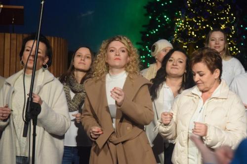 dsc-4825-copy Kolędowanie Tarnowskiego Chóru GOS.pl