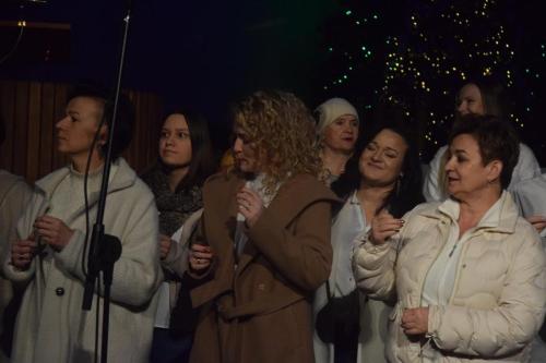 dsc-4826-copy Kolędowanie Tarnowskiego Chóru GOS.pl