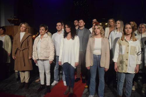 dsc-4832-copy Kolędowanie Tarnowskiego Chóru GOS.pl