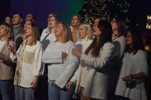 dsc-4846-copy Kolędowanie Tarnowskiego Chóru GOS.pl