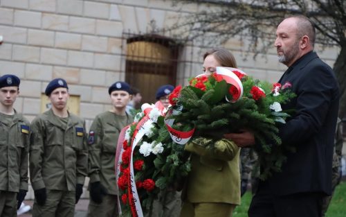 img-2741-edytowano-copy Tarnów – Miasto Pierwsze Niepodległe - Grób Nieznanego Żołnierza