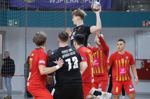 32-copy Handball Pałac Tarnów vs UKS SMS Wybicki Kielce