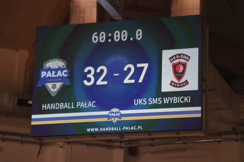 5-copy Handball Pałac Tarnów vs UKS SMS Wybicki Kielce