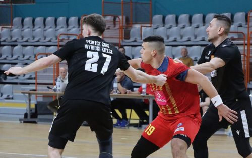 5b-copy Handball Pałac Tarnów vs UKS SMS Wybicki Kielce