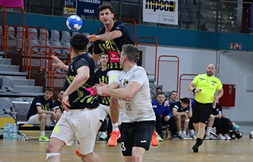 3d-copy-copy Handball Pałac Tarnów vs SPR Grunwald Ruda Śląska