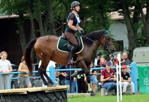 img-4835-edytowano-copy Hucuły na medal – emocjonujące kwalifikacje w Klikowskiej Ostoi- cz..1