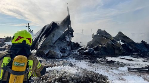 540426311_748563517960496_2809755256511053806_n Groźny pożar w Tarnowie. Strażacy wygrali walkę z ogniem