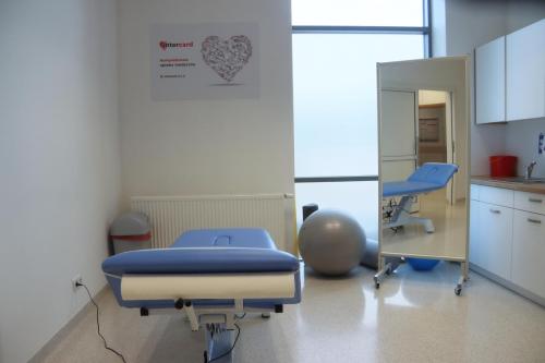 440338424_841502634675434_6863955369660954112_n "INTERCARD" ZESPÓŁ PORADNI SPECJALISTYCZNYCH POSZERZA SWOJĄ OFERTĘ MEDYCZNĄ