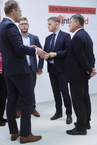 440350808_841503634675334_1244297140698038954_n "INTERCARD" ZESPÓŁ PORADNI SPECJALISTYCZNYCH POSZERZA SWOJĄ OFERTĘ MEDYCZNĄ