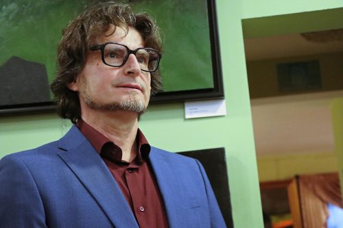 1-copy Wernisaż Jacka Jasiniaka „Ślady procesu” w Tarnowie. Emocjonalny powrót artysty do korzeni