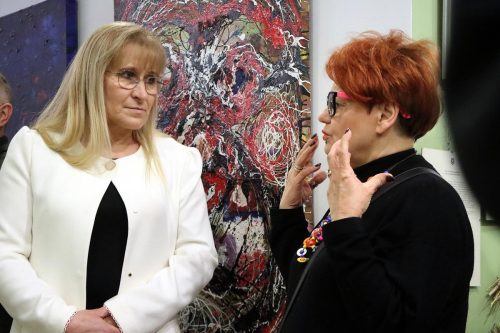 7-copy Wernisaż Jacka Jasiniaka „Ślady procesu” w Tarnowie. Emocjonalny powrót artysty do korzeni