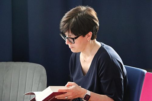 7-copy „Położne” – literatura, która dotyka prawdziwego życia