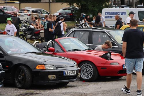 4a-copy Młodość, pasja i motoryzacja