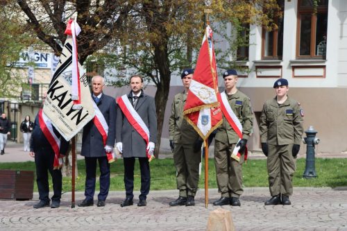 1-copy „Pamięć, która zobowiązuje. Tarnowskie obchody Dnia Pamięci Ofiar Zbrodni Katyńskiej”