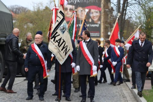 23-copy „Pamięć, która zobowiązuje. Tarnowskie obchody Dnia Pamięci Ofiar Zbrodni Katyńskiej”