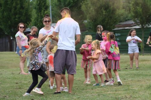 1a-copy Letni Festiwal Zabawy i Holi – Święto Kolorów na Tarnowskich Błoniach