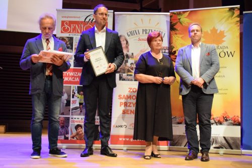 8-copy Tarnów dołączył do Ogólnopolskiej Karty Seniora