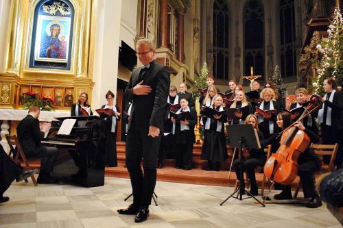 dsc-0309-edytowano-copy Kolędowanie na Tarnowskiej Starówce w wyjątkowej oprawie katedralnej