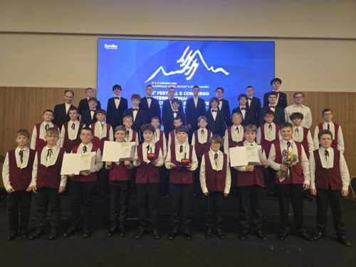 1 Sukces Chóru Katedralnego „Pueri Cantores Tarnovienses”...