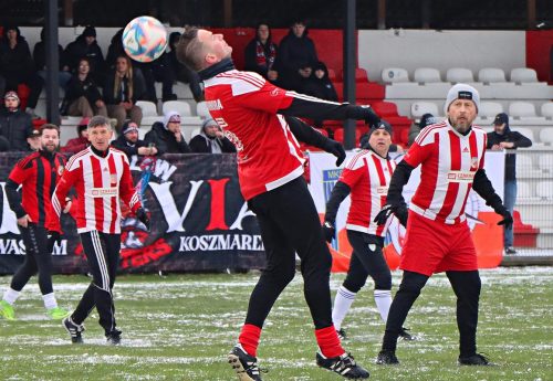 1 Tarnovia "Kawalerowie" vs "Żonaci"