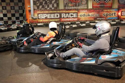 49 Juliusz Bąk, Kacper Kajmowicz i Konrad Malawski Mistrzami Ligi Kartingowej w Tarnowie