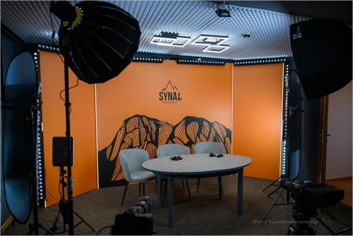 2 STUDIO SYNAJ.tv OTWARTE