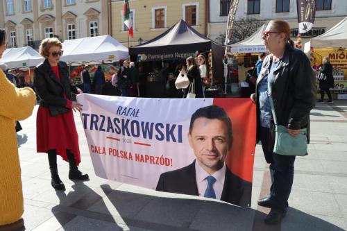 img-8315-copy 8 Marca - Wspólne Zdjęcie Kobiet Wspierających Rafała Trzaskowskiego