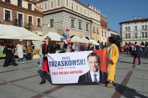 img-8328-copy 8 Marca - Wspólne Zdjęcie Kobiet Wspierających Rafała Trzaskowskiego