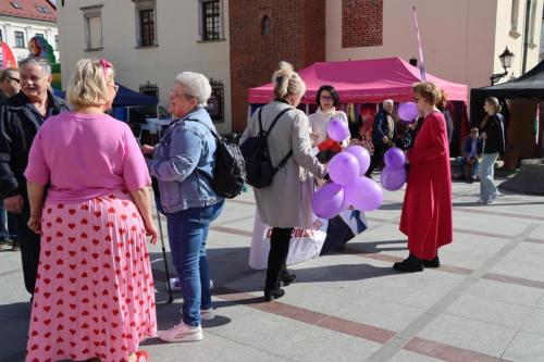 img-8384-copy 8 Marca - Wspólne Zdjęcie Kobiet Wspierających Rafała Trzaskowskiego