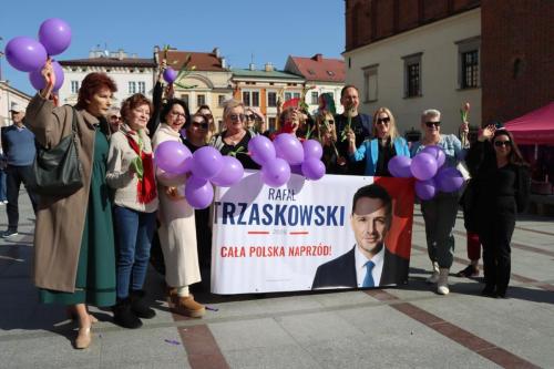 img-8507-copy 8 Marca - Wspólne Zdjęcie Kobiet Wspierających Rafała Trzaskowskiego