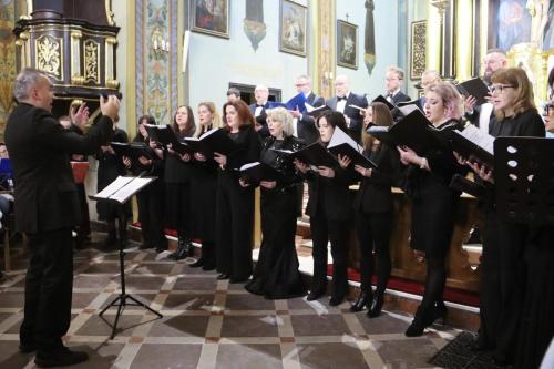 Chor-22 Kolędowanie na Starówce u Bernardynów