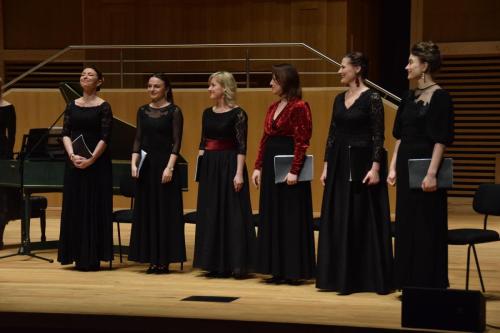 32-Copy Koncert Pasyjny, w wykonaniu artystów Filharmonii Krakowskiej