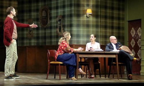 1 Spektakl konkursowy Ogólnopolskiego Festiwalu Komedii TALIA: "Bóg Mordu"