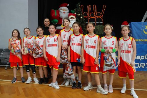 2a-copy Puchar Tarnowa w koszykówce - dedycja VII/2