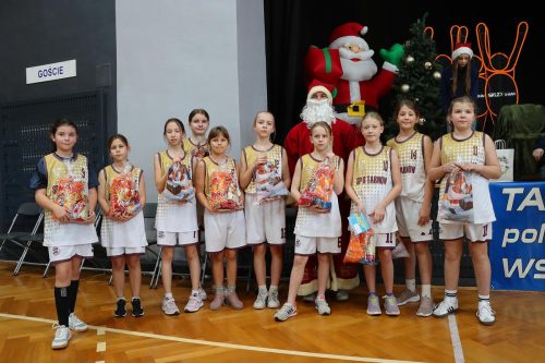 img-3084-edytowano-copy Puchar Tarnowa w koszykówce - dedycja VII/2