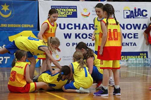 img-3276-edytowano-copy Puchar Tarnowa w koszykówce - dedycja VII/2