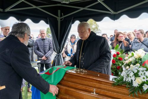 855769904_1793533691580623_8768368542374827554_n Ostatnia droga ks. Stanisława Opockiego - „Pożegnanie człowieka dialogu i pojednania”