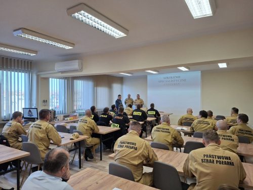 576852524_822891694001630_99702269838304504_n Strażacy szkolili się z awaryjnego rozładunku cystern