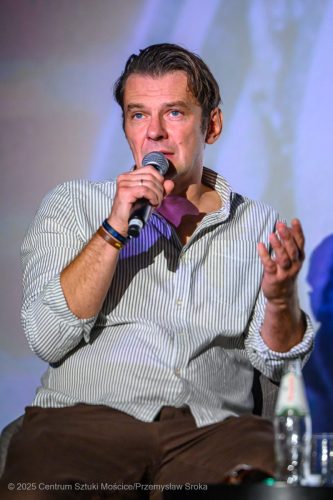 Sroka-422 V Festiwal TARNOWIANIE – „Triumf serca” - spotkanie z Marcinem Kwaśnym