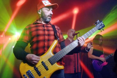 6-copy LARK i Meg Mell na zagrali w klubie Maranto VIBE