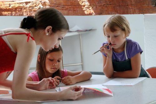 1-edytowano-copy Kolorowa Eksplozja w TCK – czyli Artystyczne Lato z wyobraźnią!