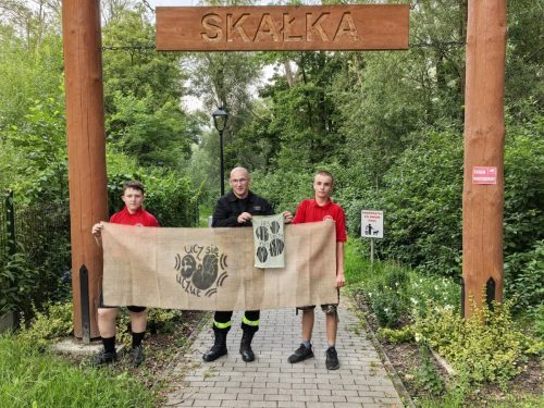 02Lek-na-lek-1 REGION - Nitki rozmów na drzewach