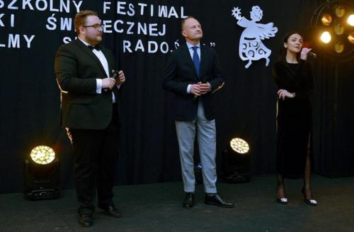 4-edytowano-copy I Międzyszkolny Festiwal Piosenki Świątecznej „Podzielmy się radością” w Szkole Podstawowej im. T. Kościuszki w Łętowicach