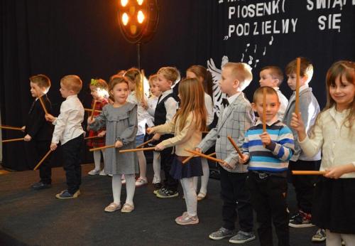dsc-6322-copy I Międzyszkolny Festiwal Piosenki Świątecznej „Podzielmy się radością” w Szkole Podstawowej im. T. Kościuszki w Łętowicach
