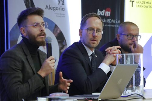 9-copy XIV sezon Tarnowskiej Ligi Debatanckiej oficjalnie rozpoczęty