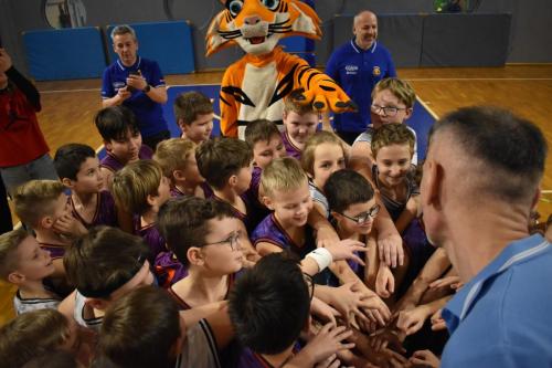 419397035_857079206219391_4461886891434657765_n Koszykarska Liga Szkolna gra również w Tarnowie