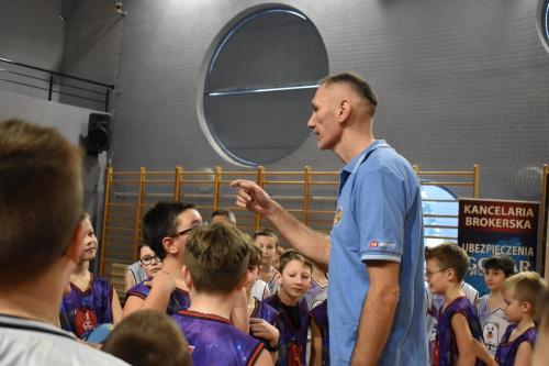 419722695_857079162886062_2911048877870238578_n Koszykarska Liga Szkolna gra również w Tarnowie