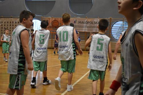 419879461_857078562886122_1463281666323158844_n Koszykarska Liga Szkolna gra również w Tarnowie