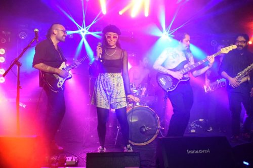 35 Eksplozja rytmów i energii! Koncert Los Kamer w Tarnowie